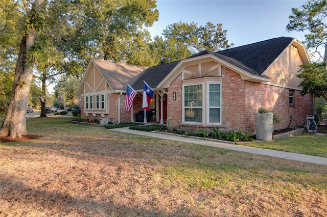 1202 Sunset Drive, Dickinson, TX 77539
