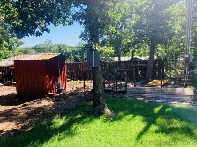 171 Homestead Drive, Canadian, OK 74425