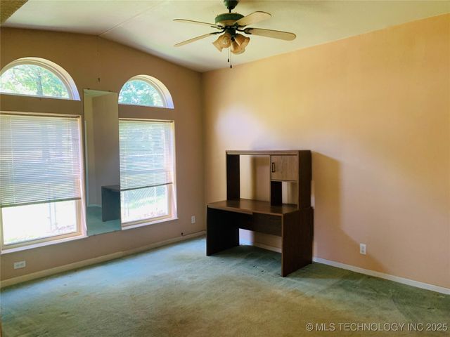 171 Homestead Drive, Canadian, OK 74425