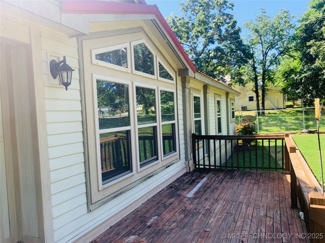 171 Homestead Drive, Canadian, OK 74425