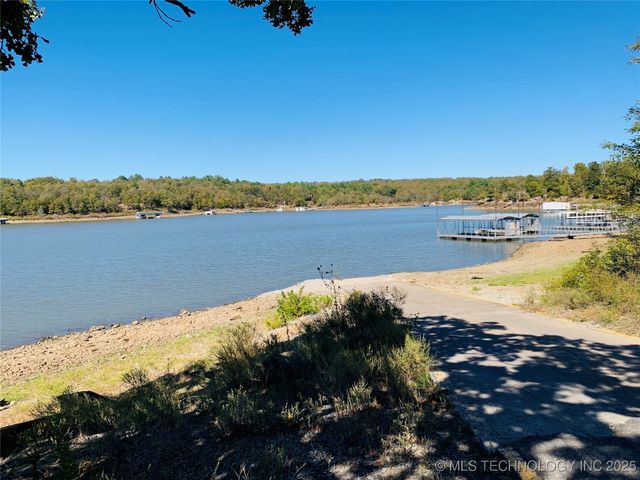 171 Homestead Drive, Canadian, OK 74425