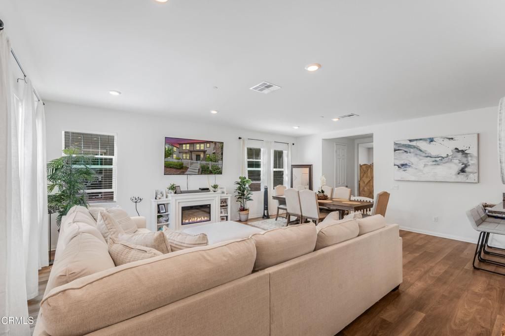 525 Heritage Valley Parkway, Fillmore, CA 93015 — photo 2