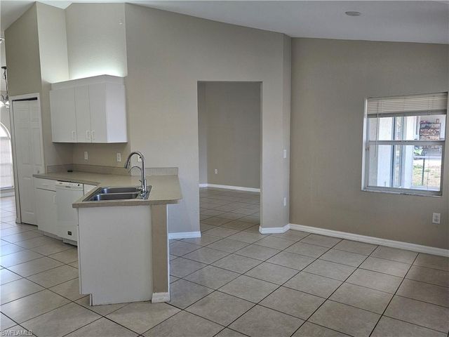 3410 22nd ST SW, Lehigh Acres, FL 33976