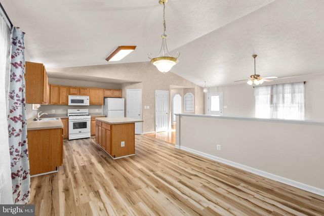 3700 ALBERTA DR, Fredericksburg, VA 22408