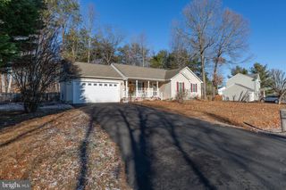 3700 ALBERTA DR, Fredericksburg, VA 22408