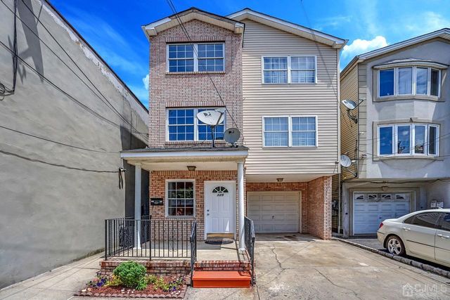 125 Elizabeth Avenue, Elizabeth, NJ 07206