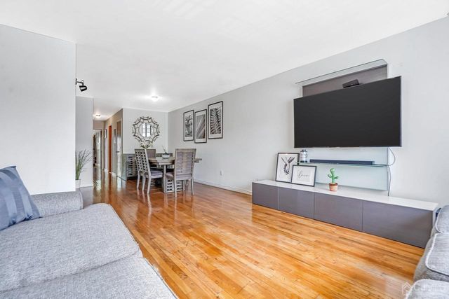 125 Elizabeth Avenue, Elizabeth, NJ 07206