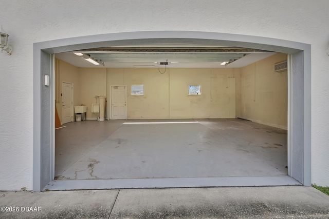 2590 Erena Drive, New Smyrna Beach, FL 32168
