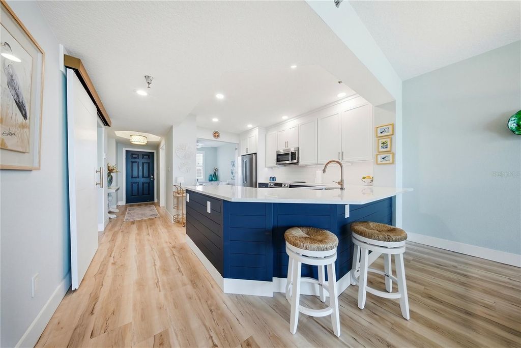 Image 14 of property listing at 8021 SAILBOAT KEY BOULEVARD S 403, St Pete Beach, FL 33707