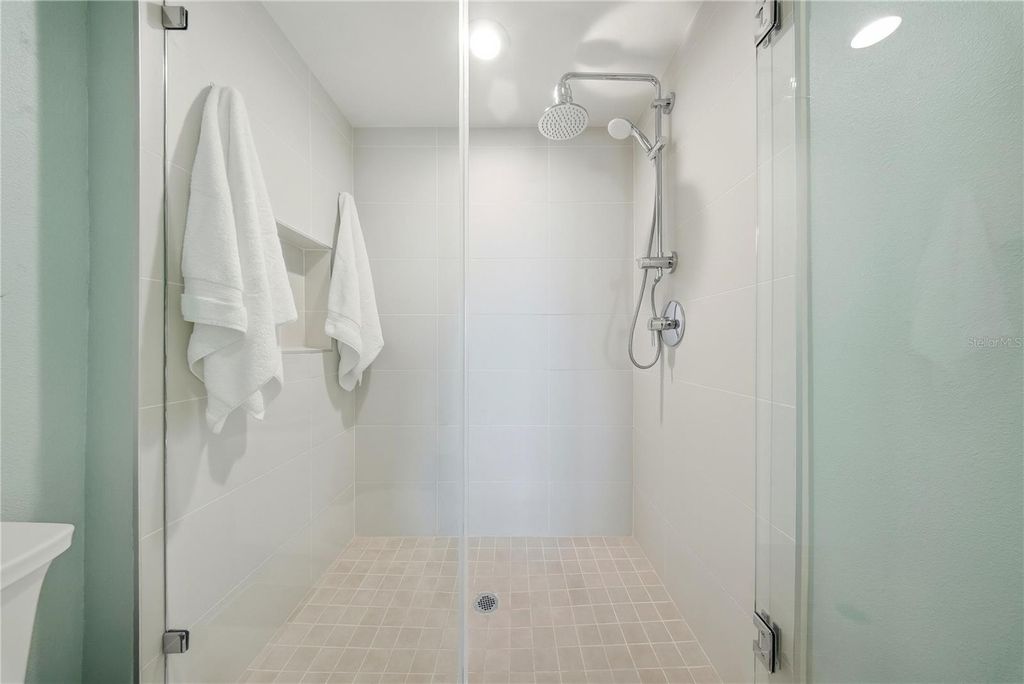 Image 28 of property listing at 8021 SAILBOAT KEY BOULEVARD S 403, St Pete Beach, FL 33707