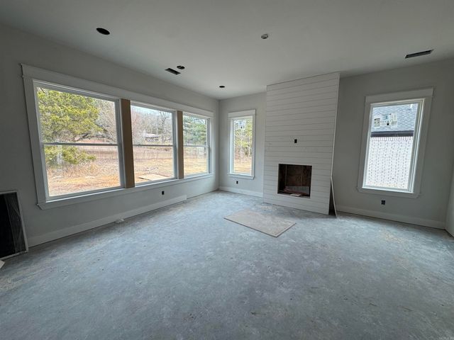 9 Ridge View Street, Vilonia, AR 72173