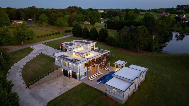 2454 Runion Road, Inman, SC 29349