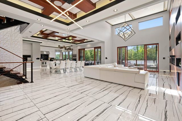 2454 Runion Road, Inman, SC 29349