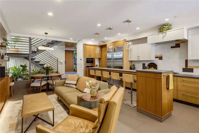 1016 5th, Hermosa Beach, CA 90254