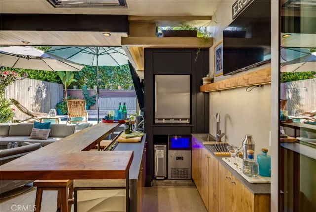 1016 5th, Hermosa Beach, CA 90254