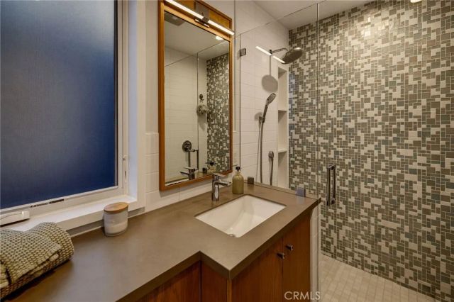 1016 5th, Hermosa Beach, CA 90254