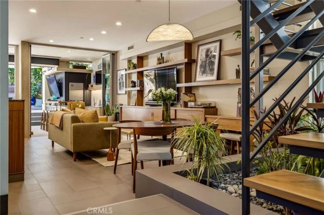 1016 5th, Hermosa Beach, CA 90254