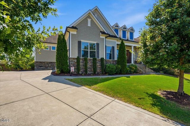 416 Whispering Hills Court, Cary, NC 27519
