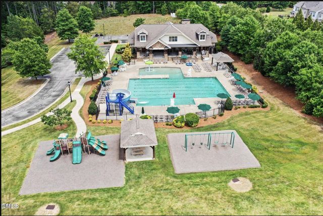 416 Whispering Hills Court, Cary, NC 27519