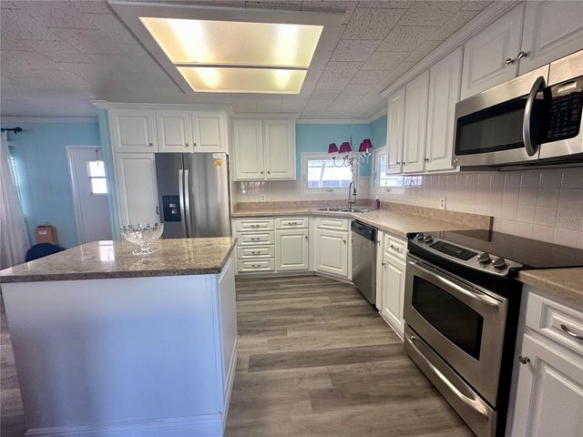 1100 BELCHER ROAD S 304, Largo, FL 33771