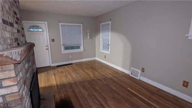 8893 Traphagen Street NW, Massillon, OH 44646