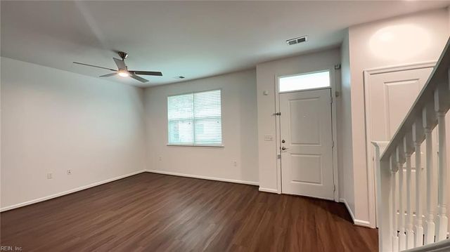 662 Lacy Oak DR, Chesapeake, VA 23320