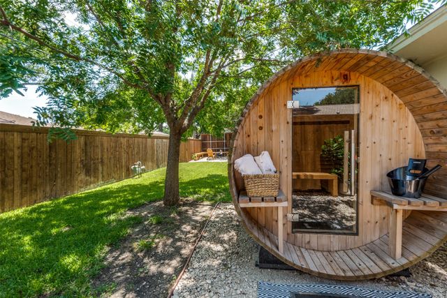 9940 Kirkhaven Drive, Dallas, TX 75238