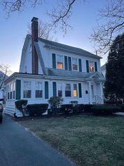 164 Theodore Parker Rd 164, Boston, MA 02132