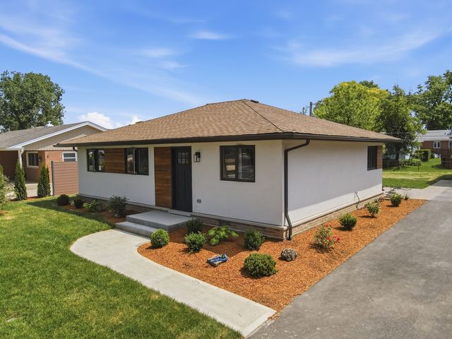 10409 S 82 Avenue, Palos Hills, IL 60465