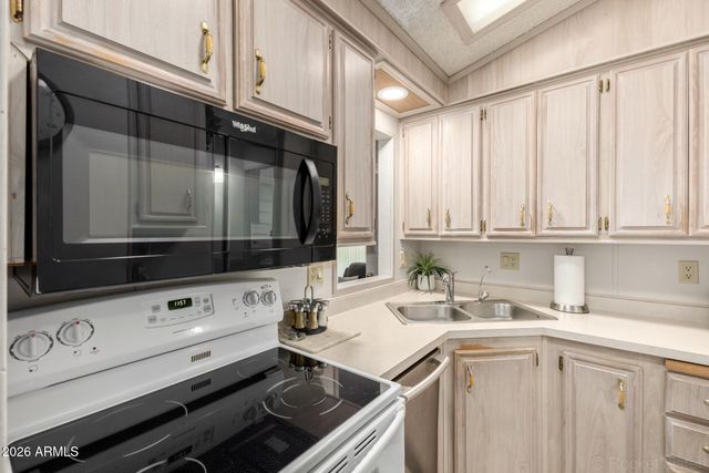 7750 E BROADWAY Road N 736, Mesa, AZ 85208