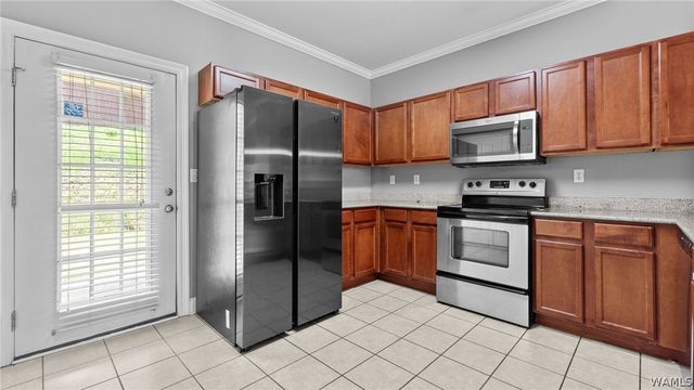 3218 Veterans Memorial 714, Tuscaloosa, AL 35404