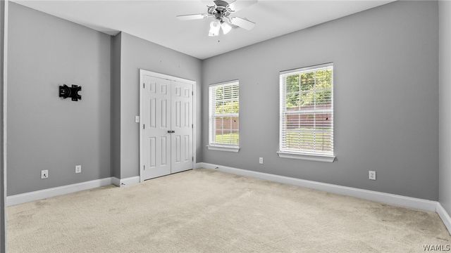 3218 Veterans Memorial 714, Tuscaloosa, AL 35404