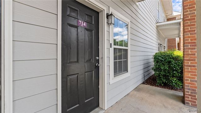 3218 Veterans Memorial 714, Tuscaloosa, AL 35404