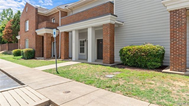 3218 Veterans Memorial 714, Tuscaloosa, AL 35404