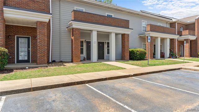 3218 Veterans Memorial 714, Tuscaloosa, AL 35404