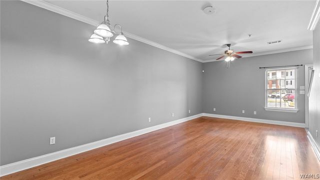 3218 Veterans Memorial 714, Tuscaloosa, AL 35404