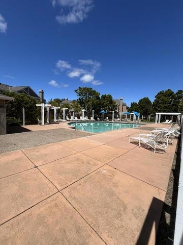 150 Positano Circle, Redwood City, CA 94065