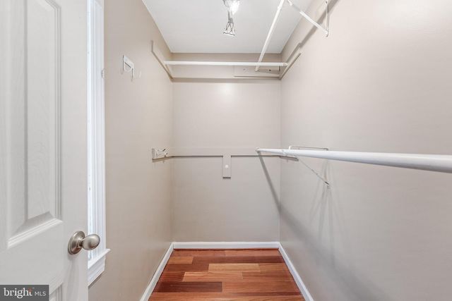 8105 OAKLAKE CT, Alexandria, VA 22309
