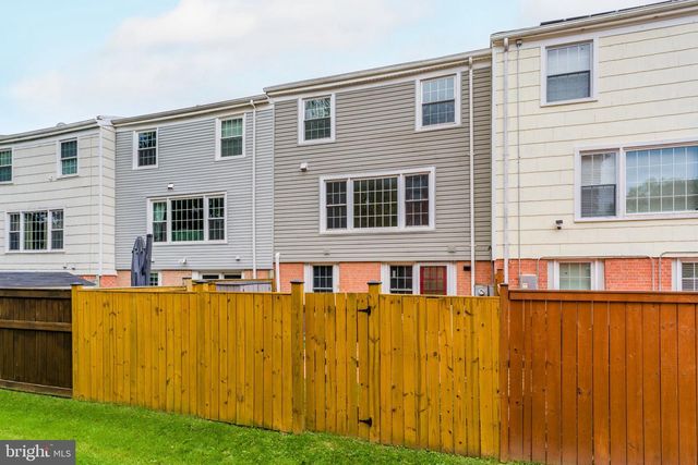 8105 OAKLAKE CT, Alexandria, VA 22309