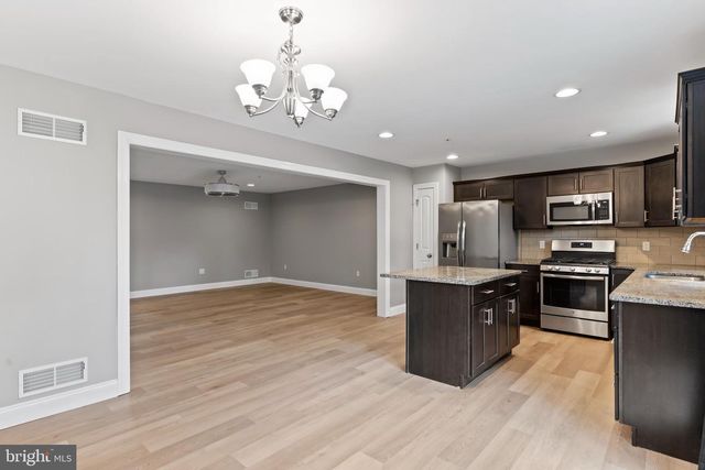 329 BRIAR RIDGE CIR, Enola, PA 17025