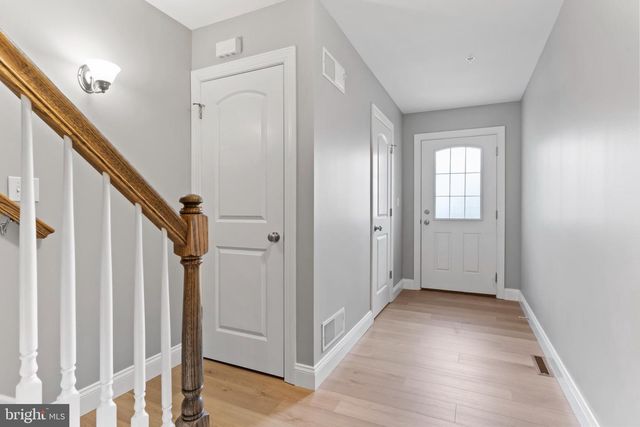 329 BRIAR RIDGE CIR, Enola, PA 17025