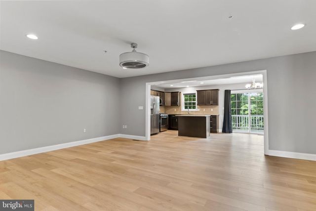 329 BRIAR RIDGE CIR, Enola, PA 17025