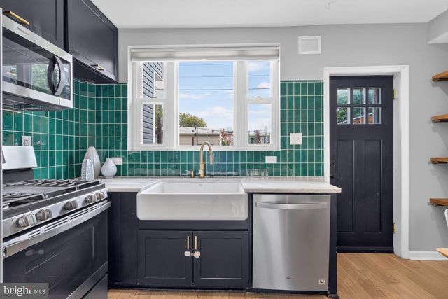 611 18TH ST NE, Washington, DC 20002