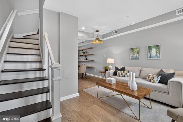 611 18TH ST NE, Washington, DC 20002