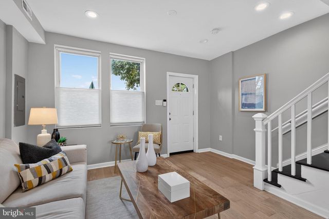 611 18TH ST NE, Washington, DC 20002