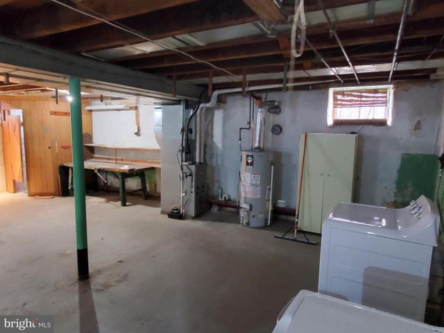 819 NW LONGSTRETH AVE, Jenkintown, PA 19046