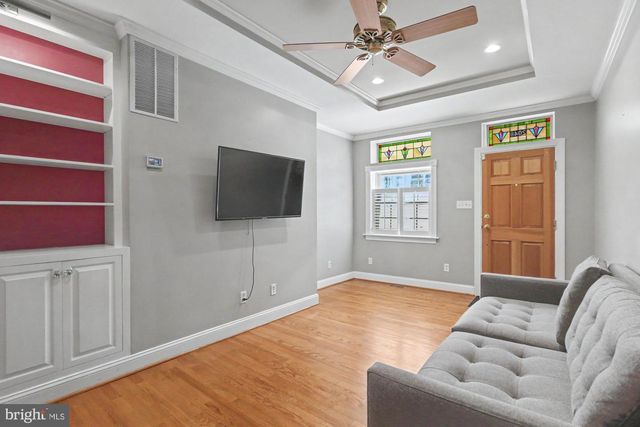 2048 BANK ST, Baltimore, MD 21231