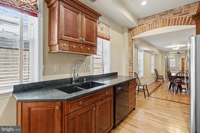 2048 BANK ST, Baltimore, MD 21231