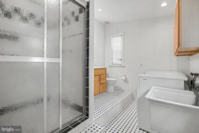 2048 BANK ST, Baltimore, MD 21231