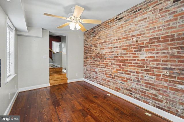 2048 BANK ST, Baltimore, MD 21231